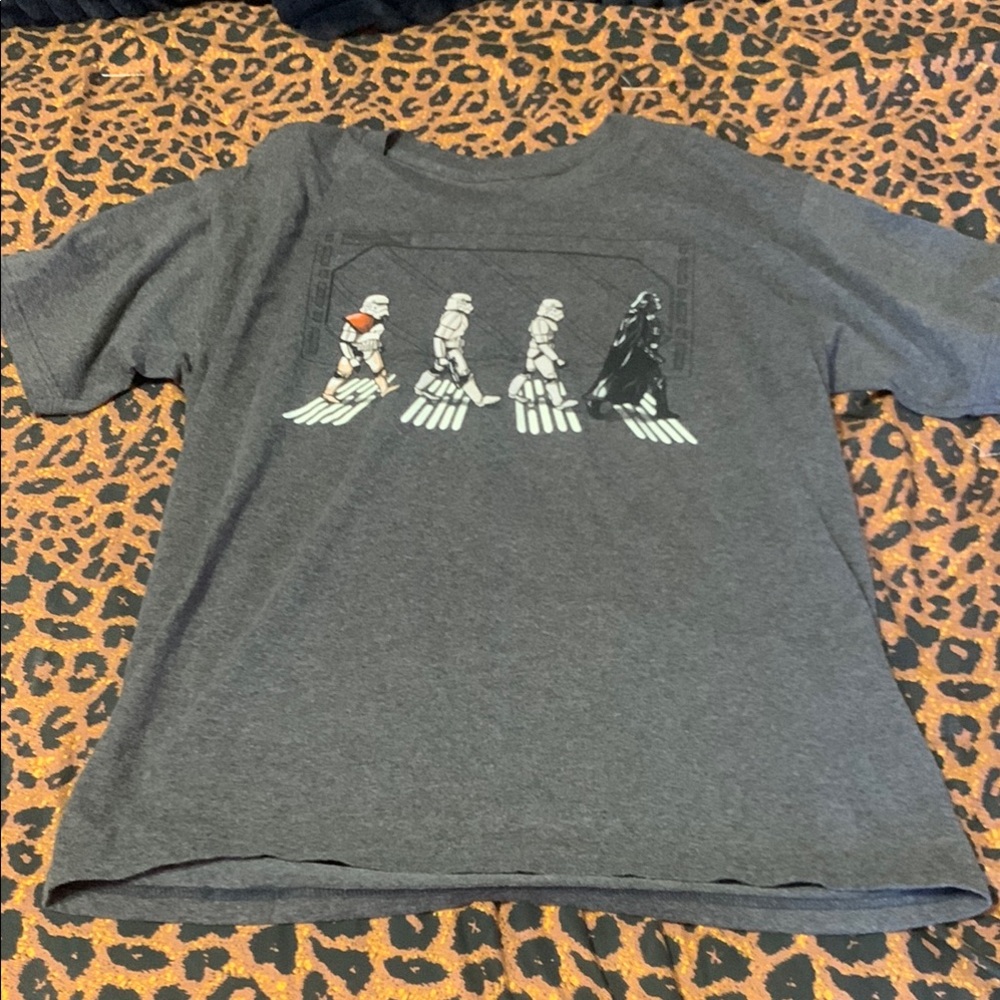 Men's Gray Graphic Tee